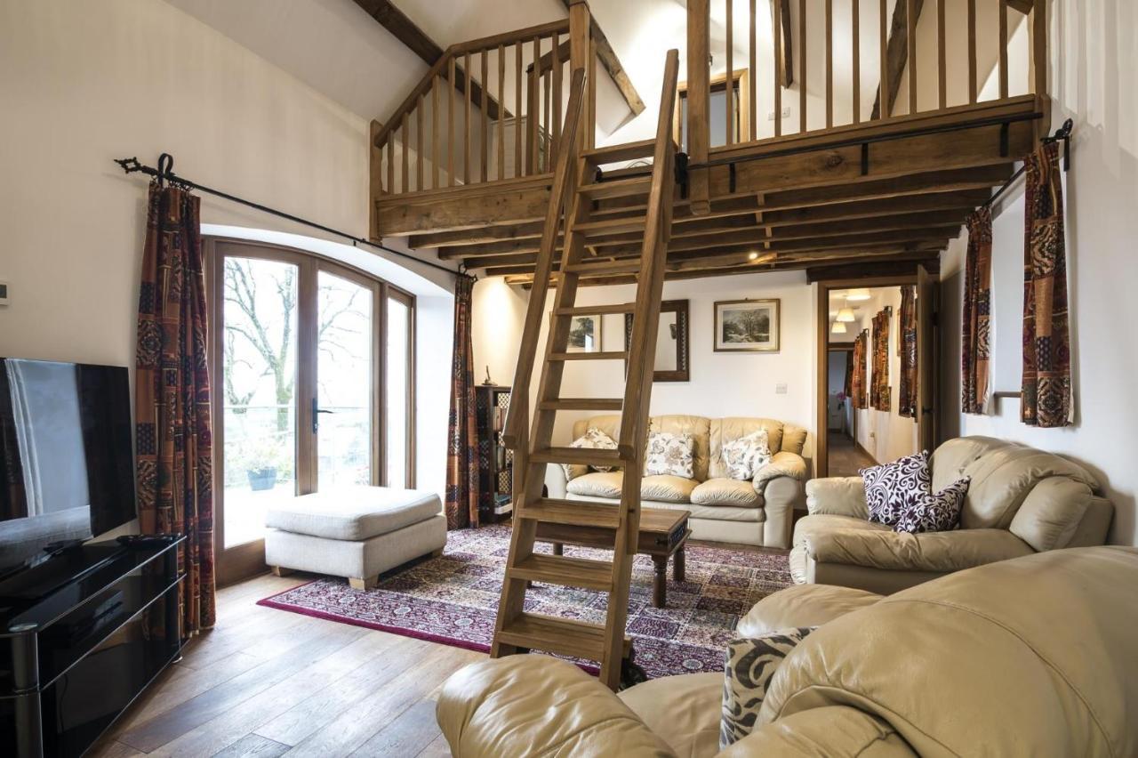 Orchard Cottage - Luxurious Barn Conversion - Beavers Hill แมเนอร์เบียร์ ภายนอก รูปภาพ